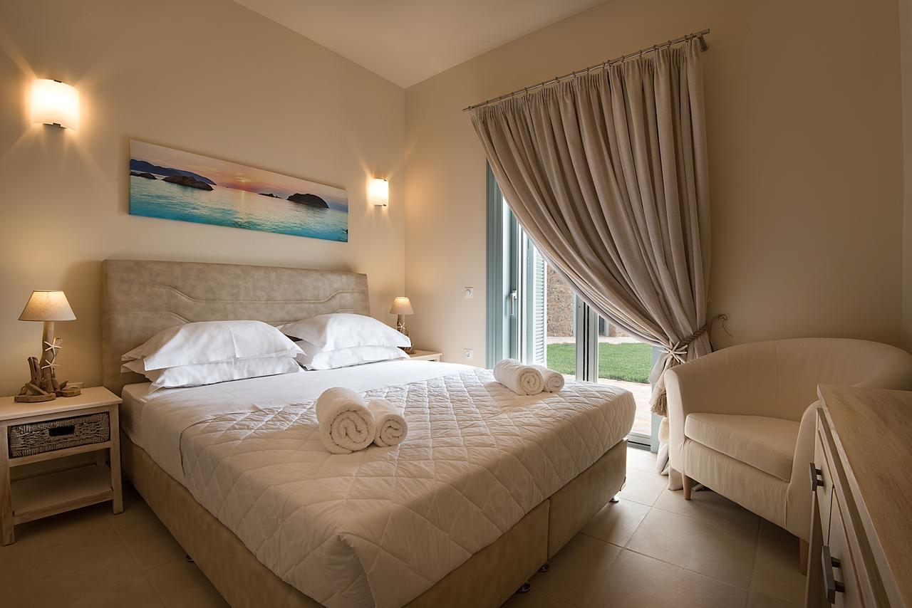 Villa Emerald Porto Heli Bagian luar foto