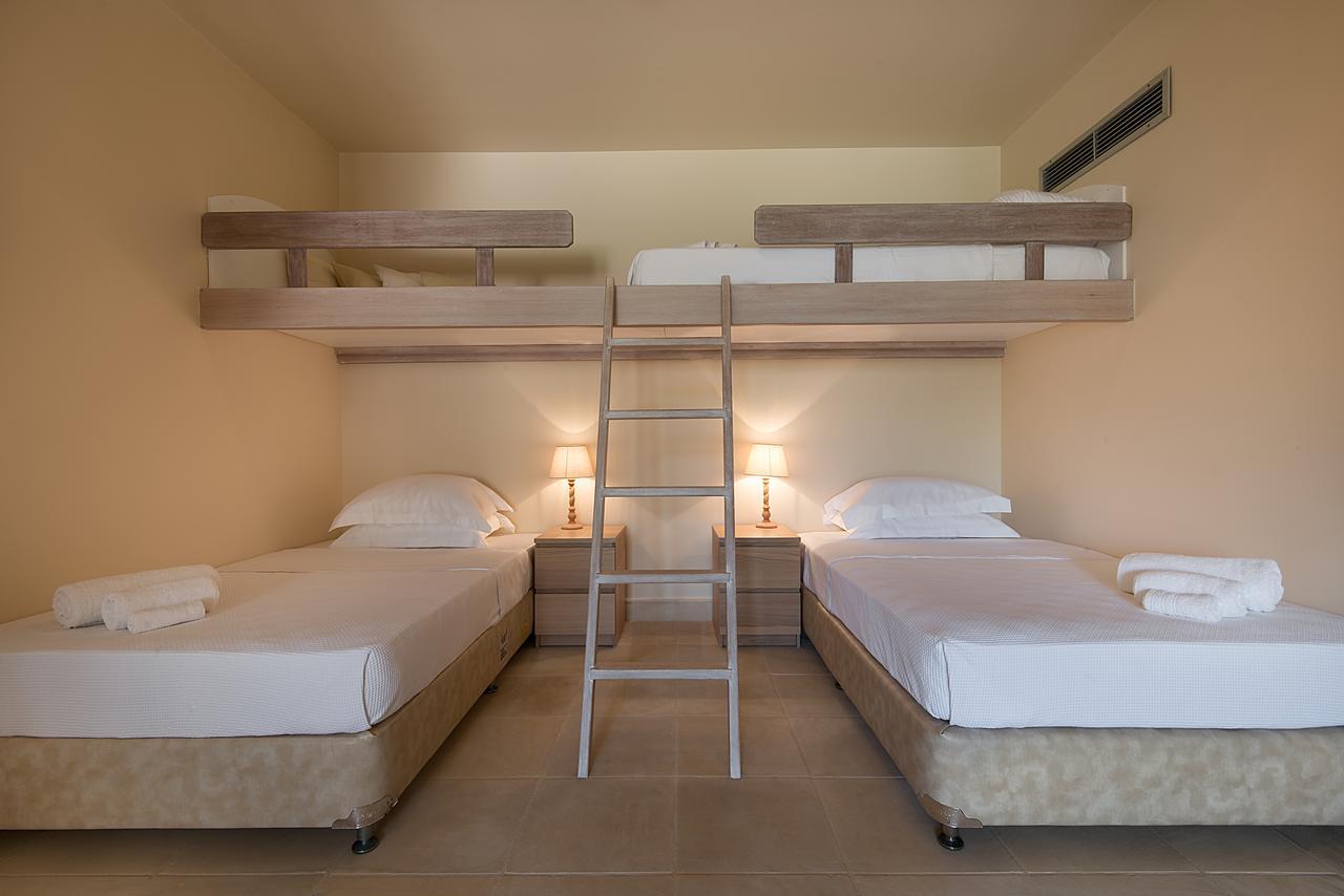 Villa Emerald Porto Heli Bagian luar foto