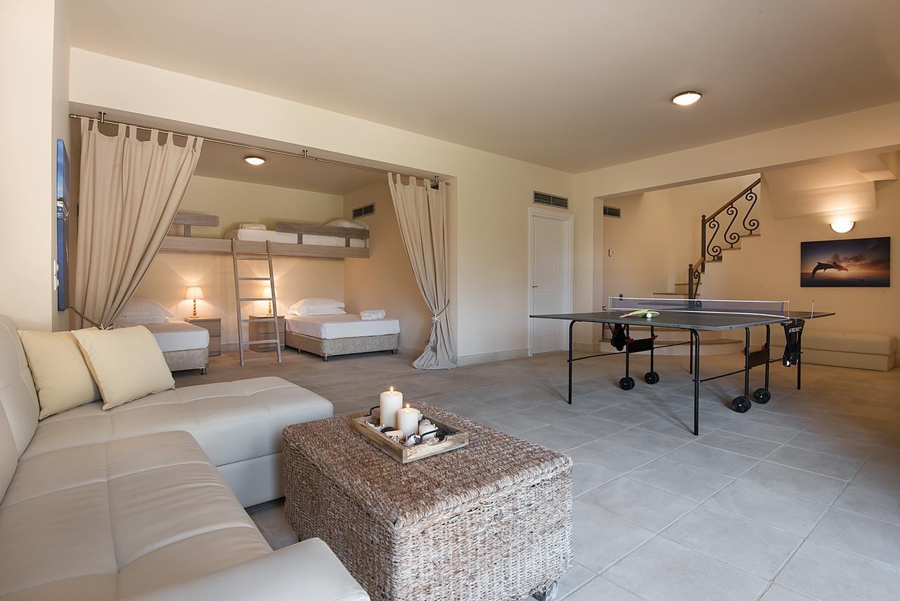 Villa Emerald Porto Heli Bagian luar foto