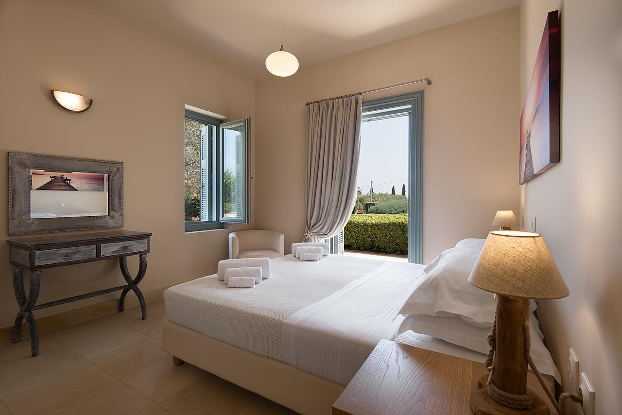 Villa Emerald Porto Heli Bagian luar foto